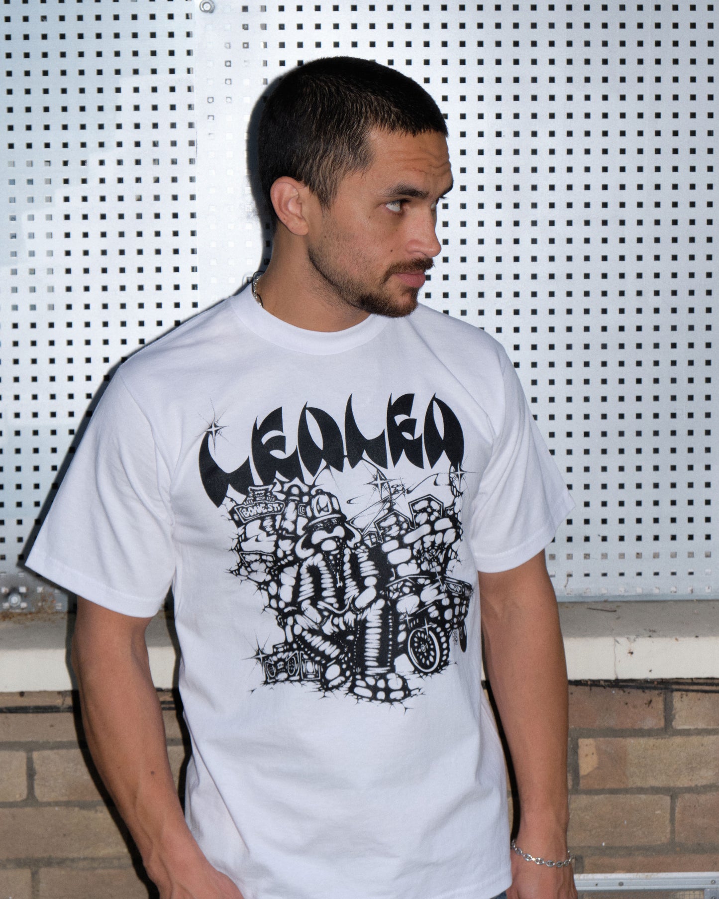 RUFF RIDERS TEE - WHITE