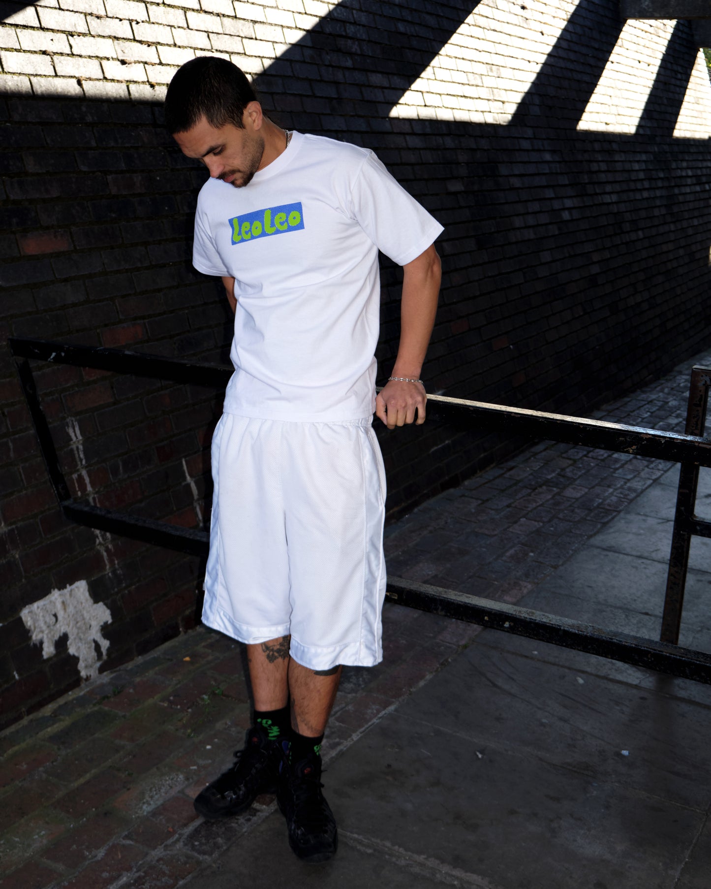STAMP LOGO TEE